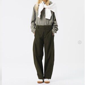 UNIQLO JERSEY BARREL PANTS IN OLIVE GREEN SIZE XS